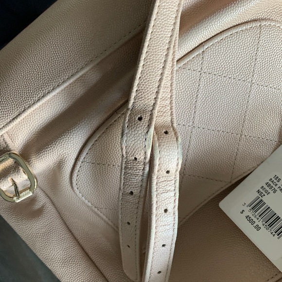 Chanel 18s business affinity backpack beige gold - Picture 6 of 8